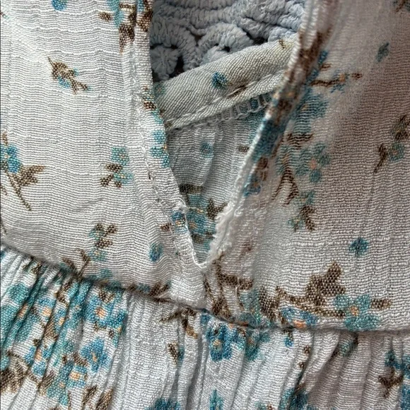 Baby Blue Ruffled Dress - Picture 4 of 4